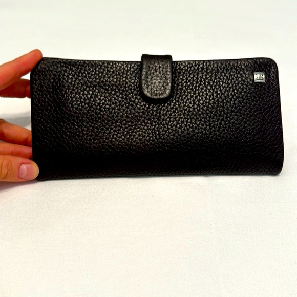 Dorsa women’s wallet in chocolate brown.  NWT.  Absolutely beautiful leather. - Picture 1 of 6